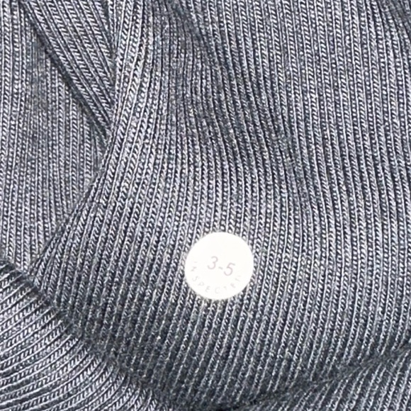 Women’s size medium Aerie black ribbed dress with built in bra, NWT! - Picture 11 of 11